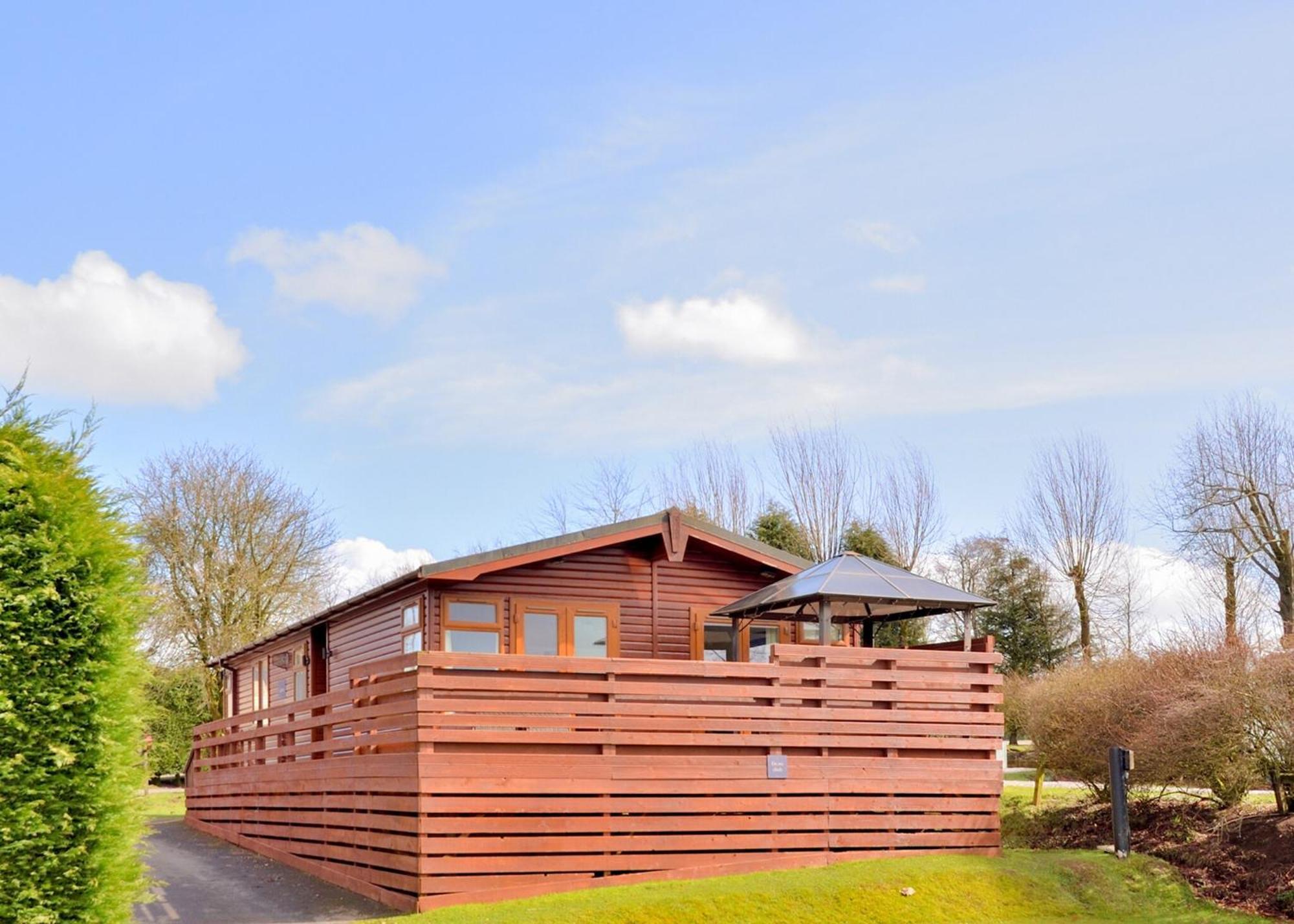 Longnor Wood Holiday Park Longnor (Staffordshire) Exterior foto